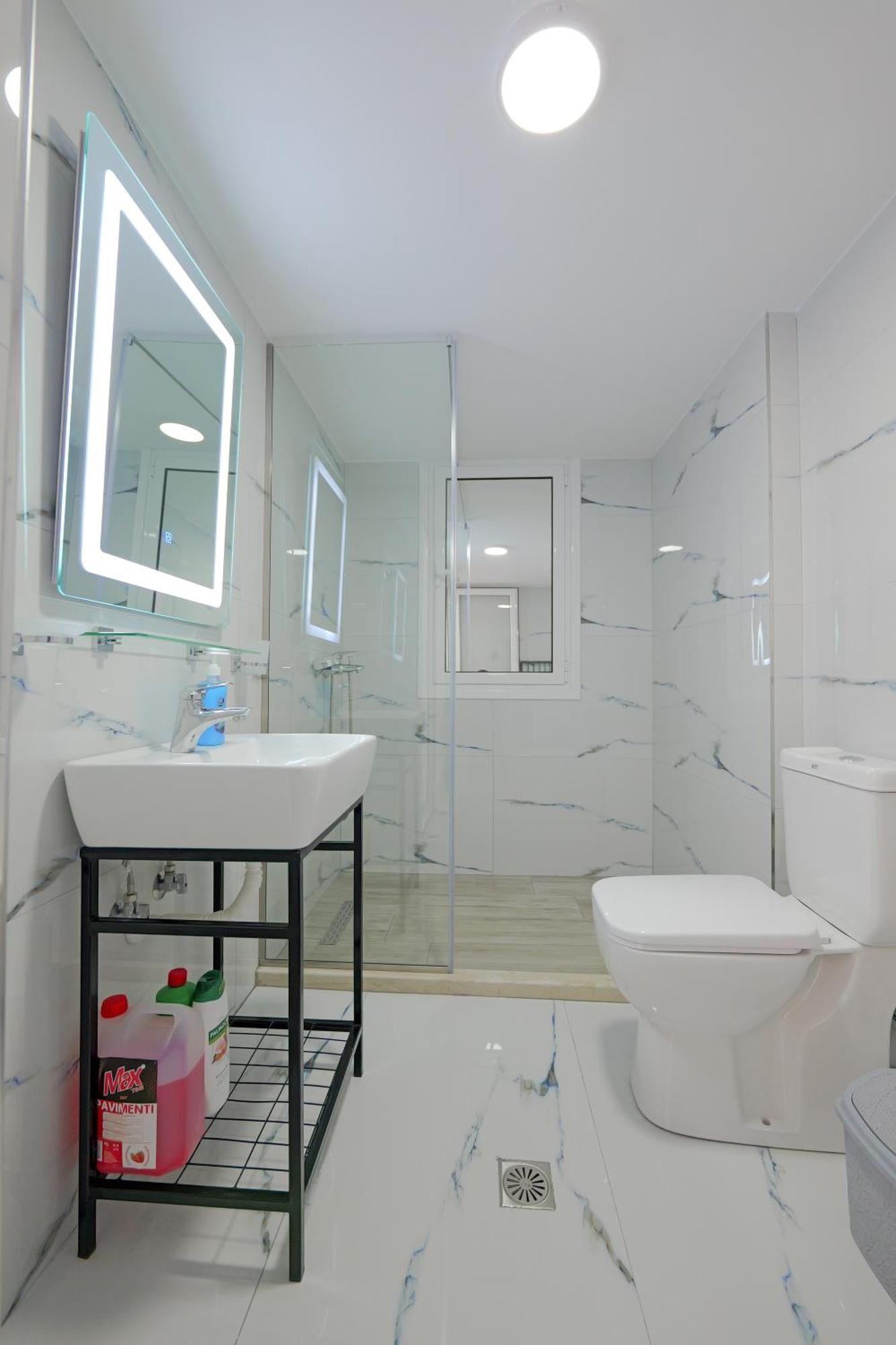 Aldisen Apartment Sarande Exterior photo