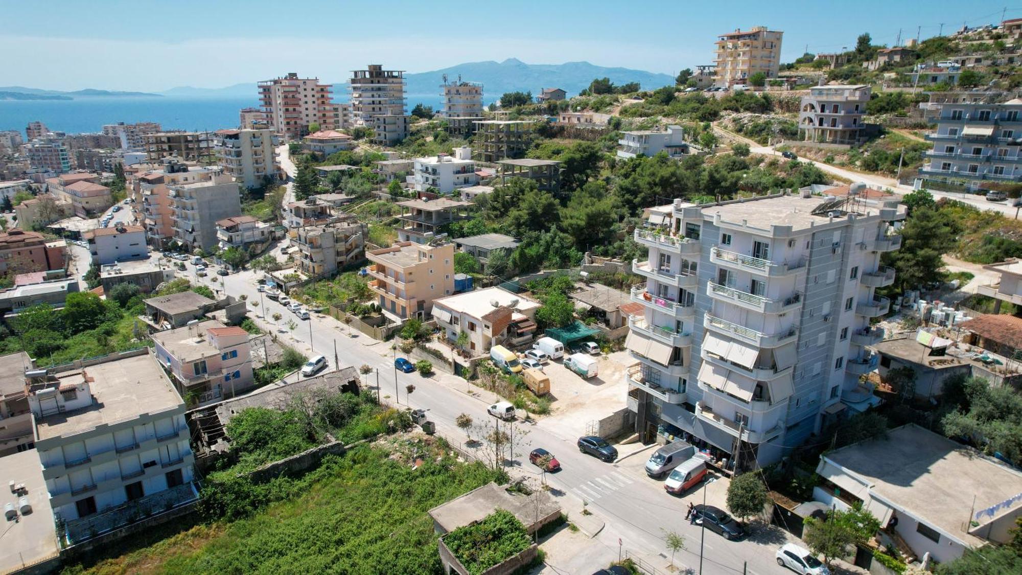 Aldisen Apartment Sarande Exterior photo